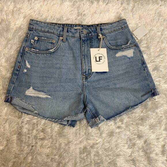 NWT Lovers + Friends Jamie High Rise Cuffed Short Sz 27 - Picture 1 of 4